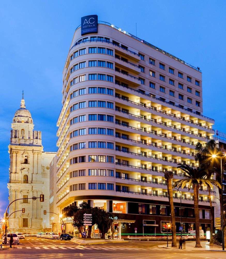 Ac Hotel Malaga Palacio By Marriott Ngoại thất bức ảnh