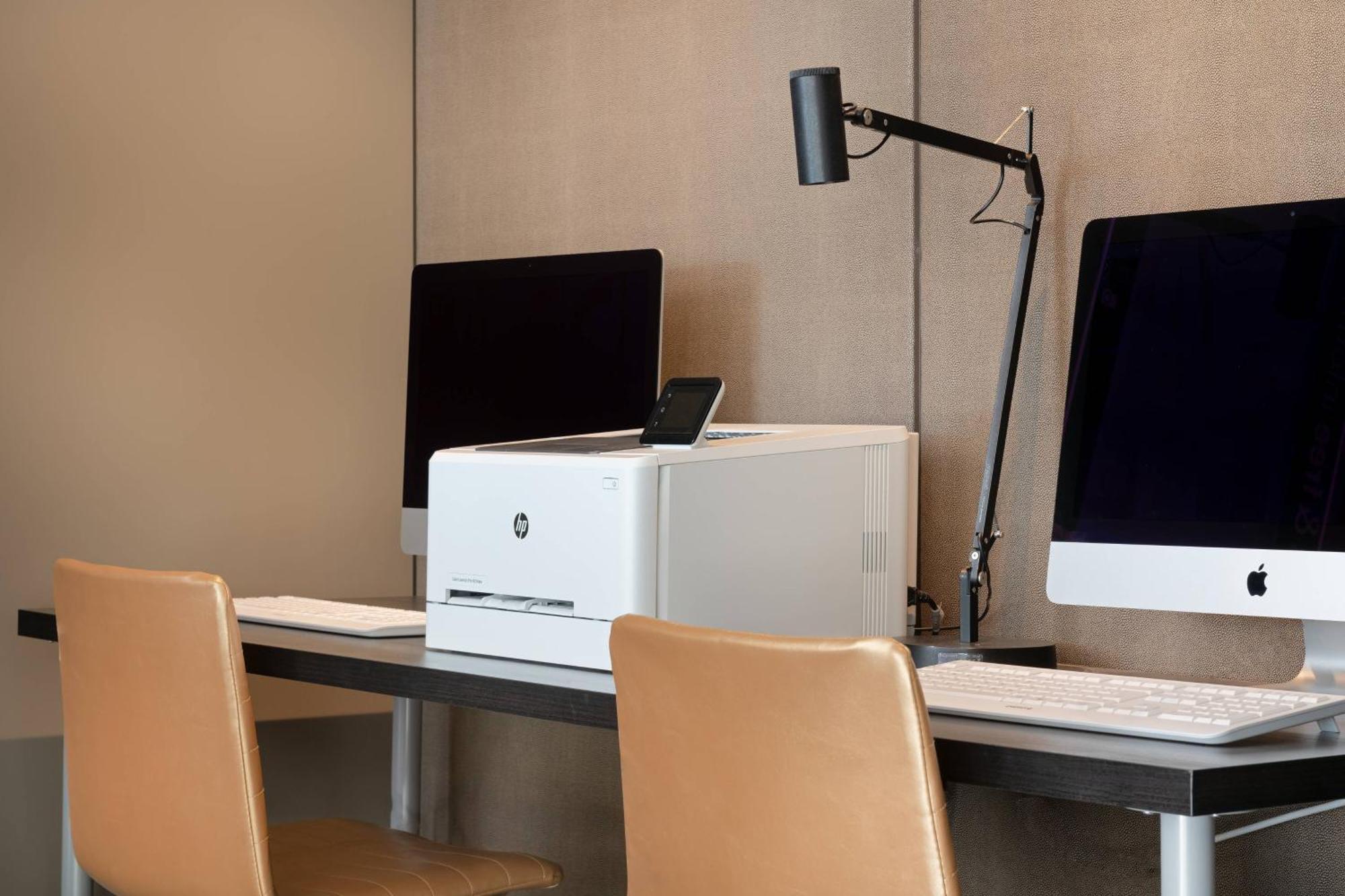 Ac Hotel Malaga Palacio By Marriott Ngoại thất bức ảnh