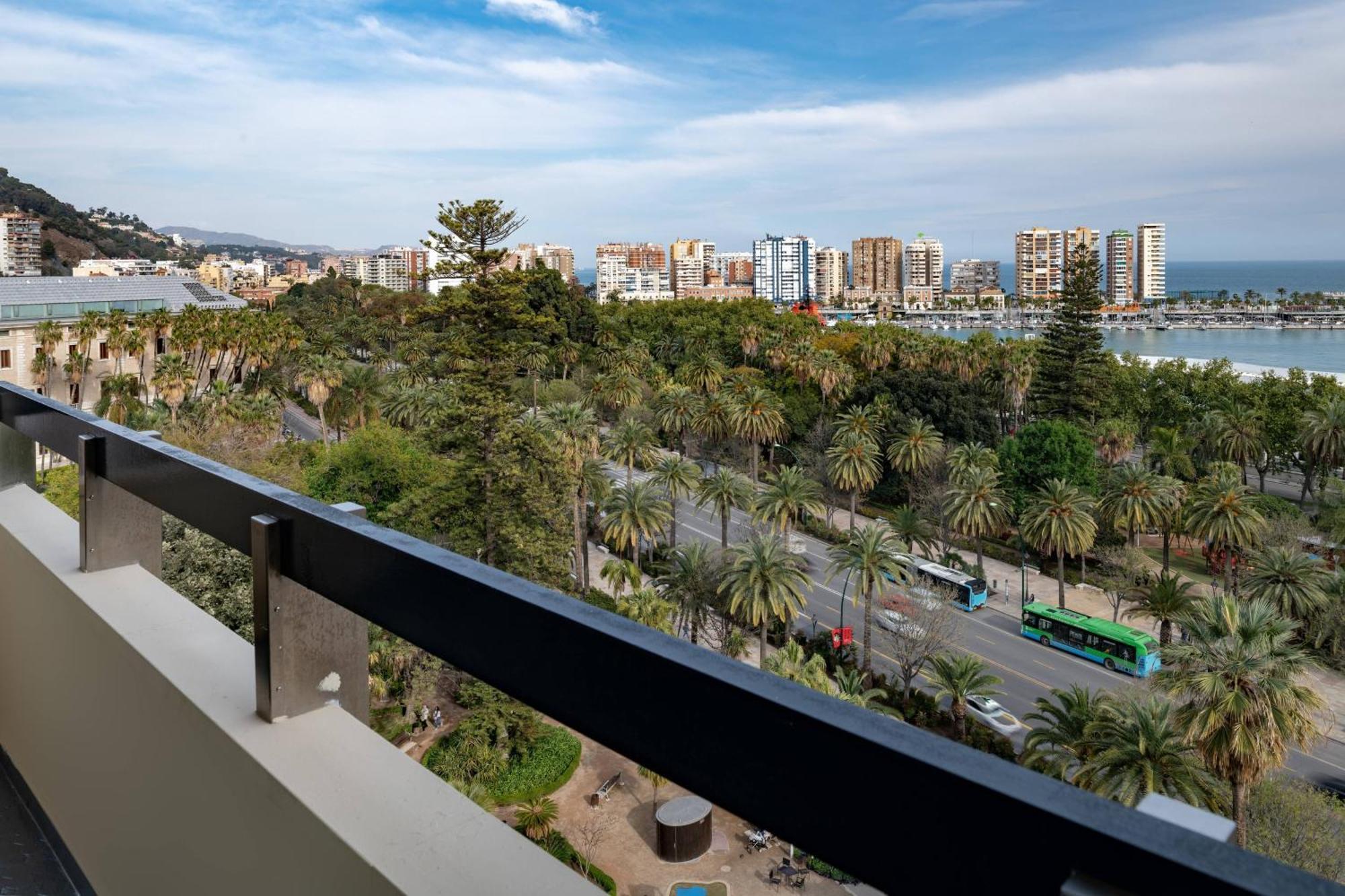 Ac Hotel Malaga Palacio By Marriott Ngoại thất bức ảnh