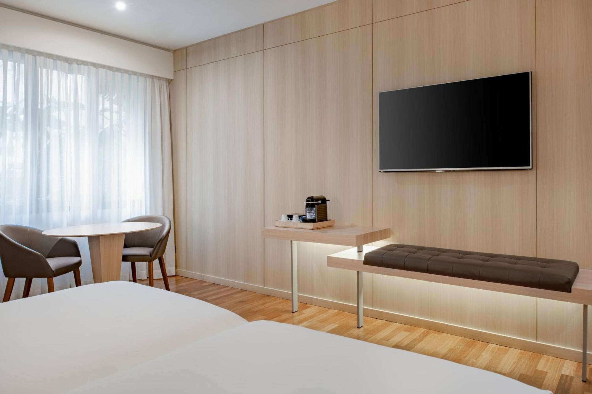 Ac Hotel Malaga Palacio By Marriott Ngoại thất bức ảnh